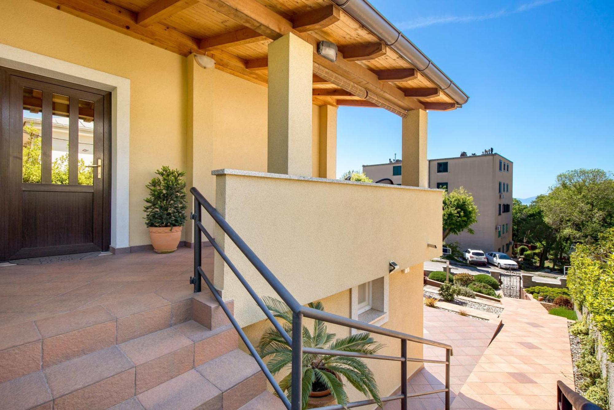 Mladenka Apartment Kraljevica Εξωτερικό φωτογραφία