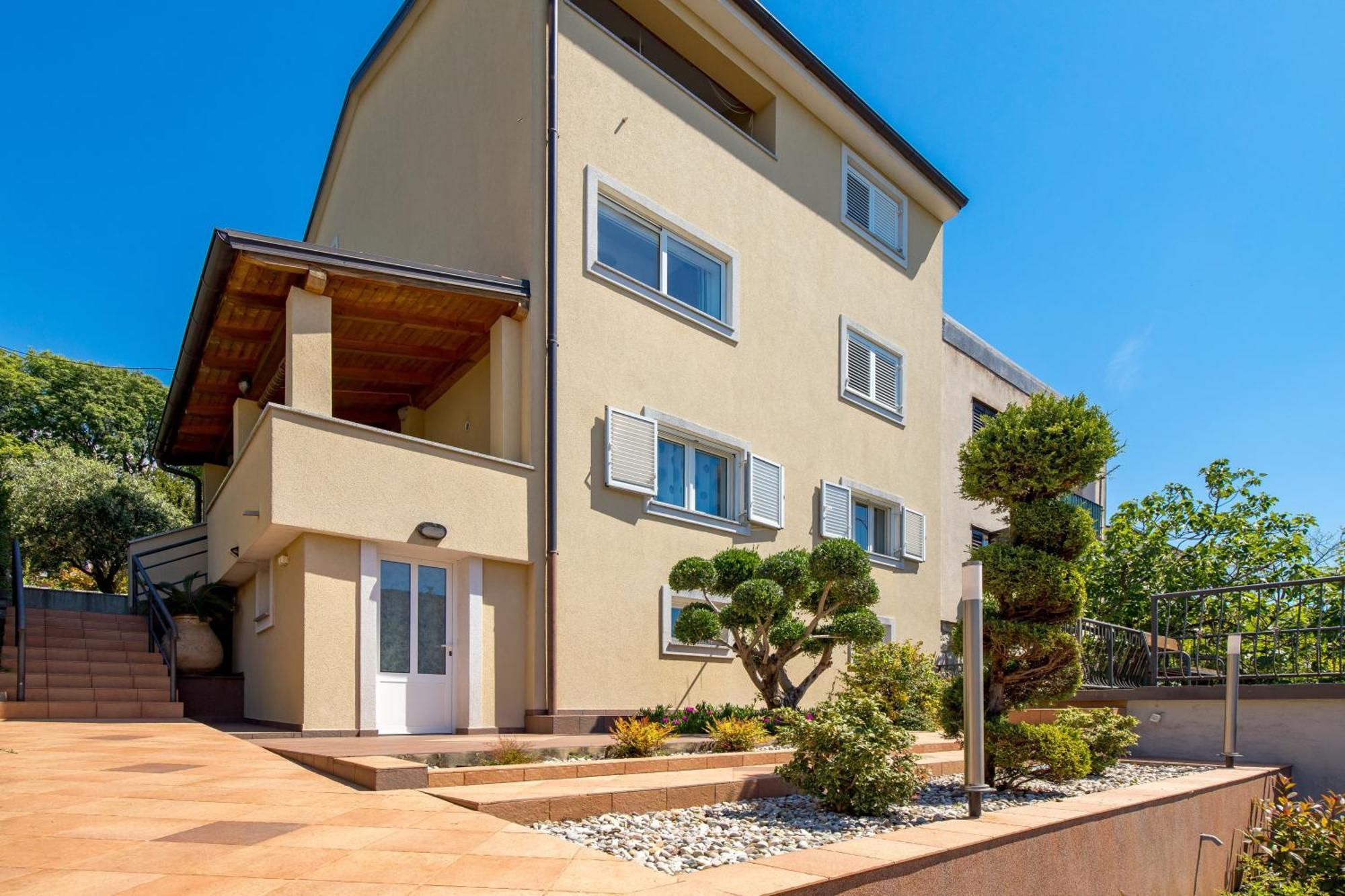 Mladenka Apartment Kraljevica Εξωτερικό φωτογραφία